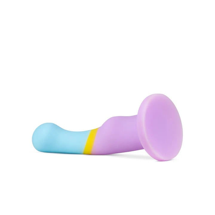 Avant By Blush® | Heart of Gold D14: Artisan 6 Inch Curved P-Spot / G-Spot Dildo with Suction Cup Base